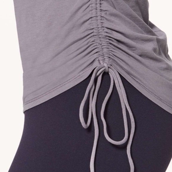 Lululemon Scrunch Side L/S Top - Picture 4 of 5